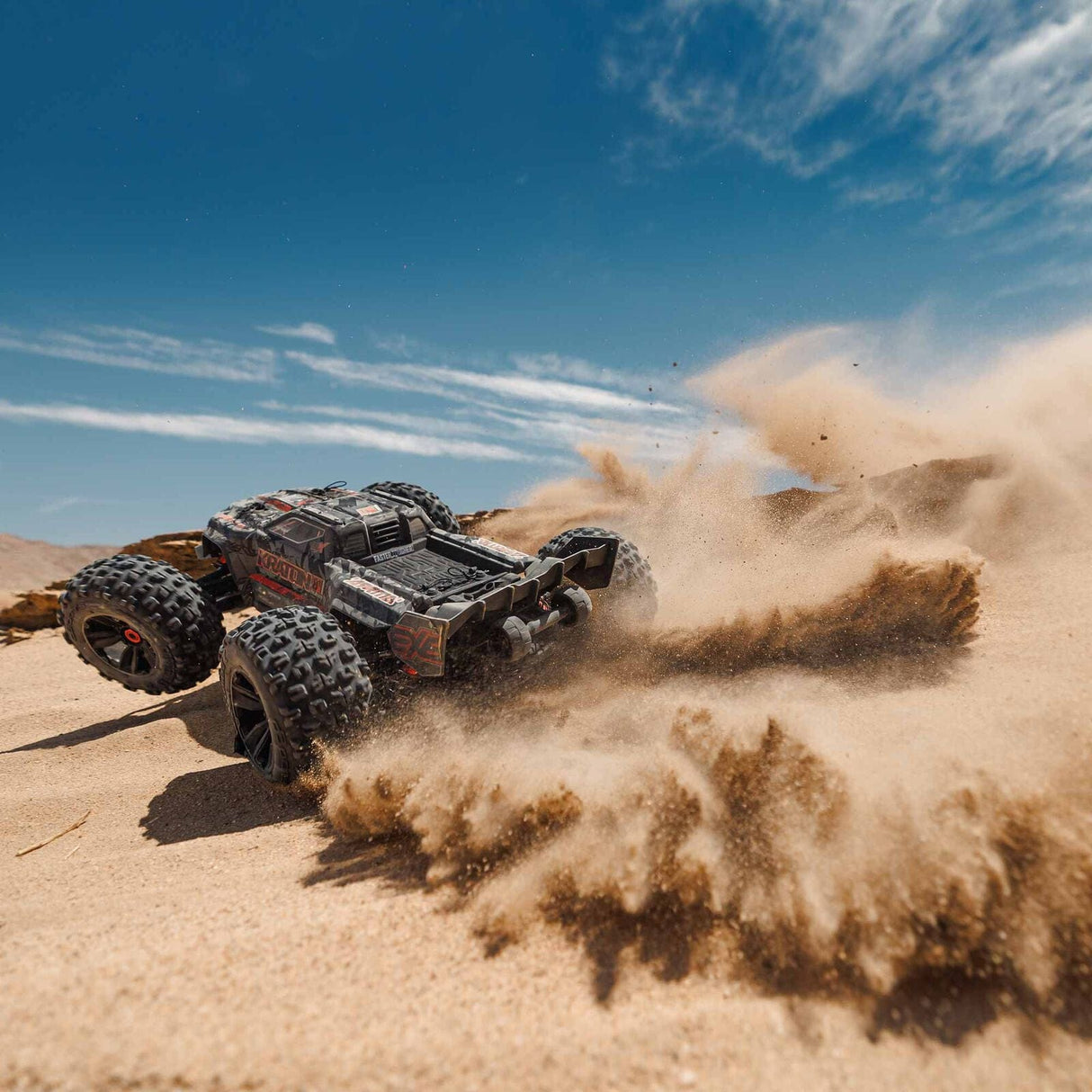 ARRMA RC 1/5 Kraton 4X4 8S BLX EXB Brushless (Combo Paket)