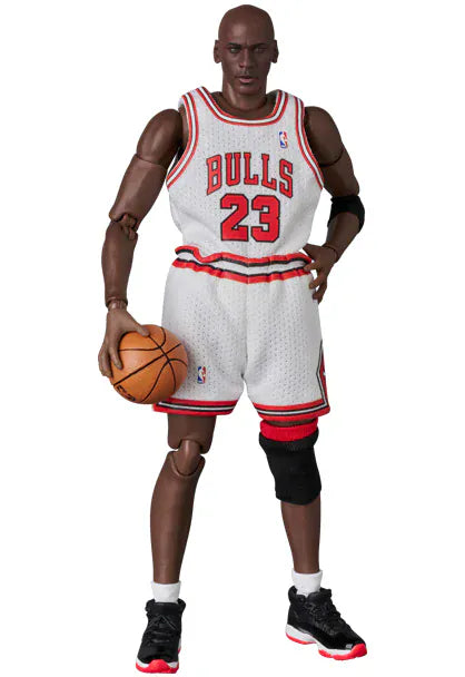 Medicom Toy Mafex- Michael Jordan (Chicago Bulls Home) Aksiyon Figür