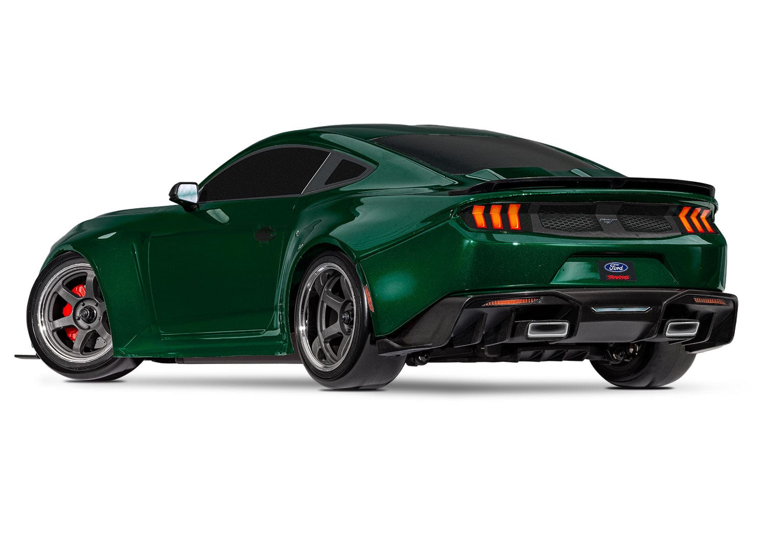 [Dış] Traxxas 4-Tec Mustang - yeşil araç stüdyoda arkadan üç çeyrek görünüm