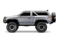 [Dış] Traxxas TRX-4 Pathfinder - gri araç stüdyo sürücü yanı profil görünüm