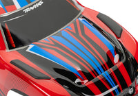 [Detay] Traxxas Rustler XL-5 - Kasa kaput detayı ve grafik dekor yakın çekim