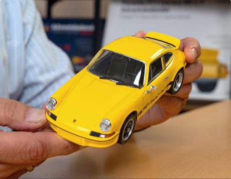 Franzis 1/24 Porsche 911 Carrera RS 2.7 Advent Calendar
