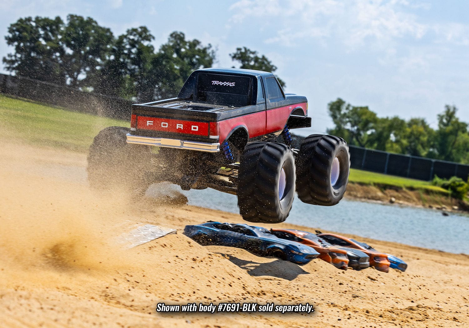 [Action] Traxxas X-Monster - toprak rampada havada atlayış