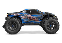 [Dış] Traxxas X-Maxx - mavi gövde tam yan profil stüdyo görünümü