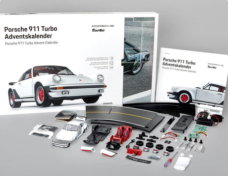 Franzis 1/24 Porsche 911 Turbo Advent Calendar