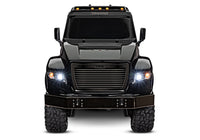 [Dış] Traxxas TRX-6 Hauler - stüdyo önden cephe görünümü, far ve ızgara detayı