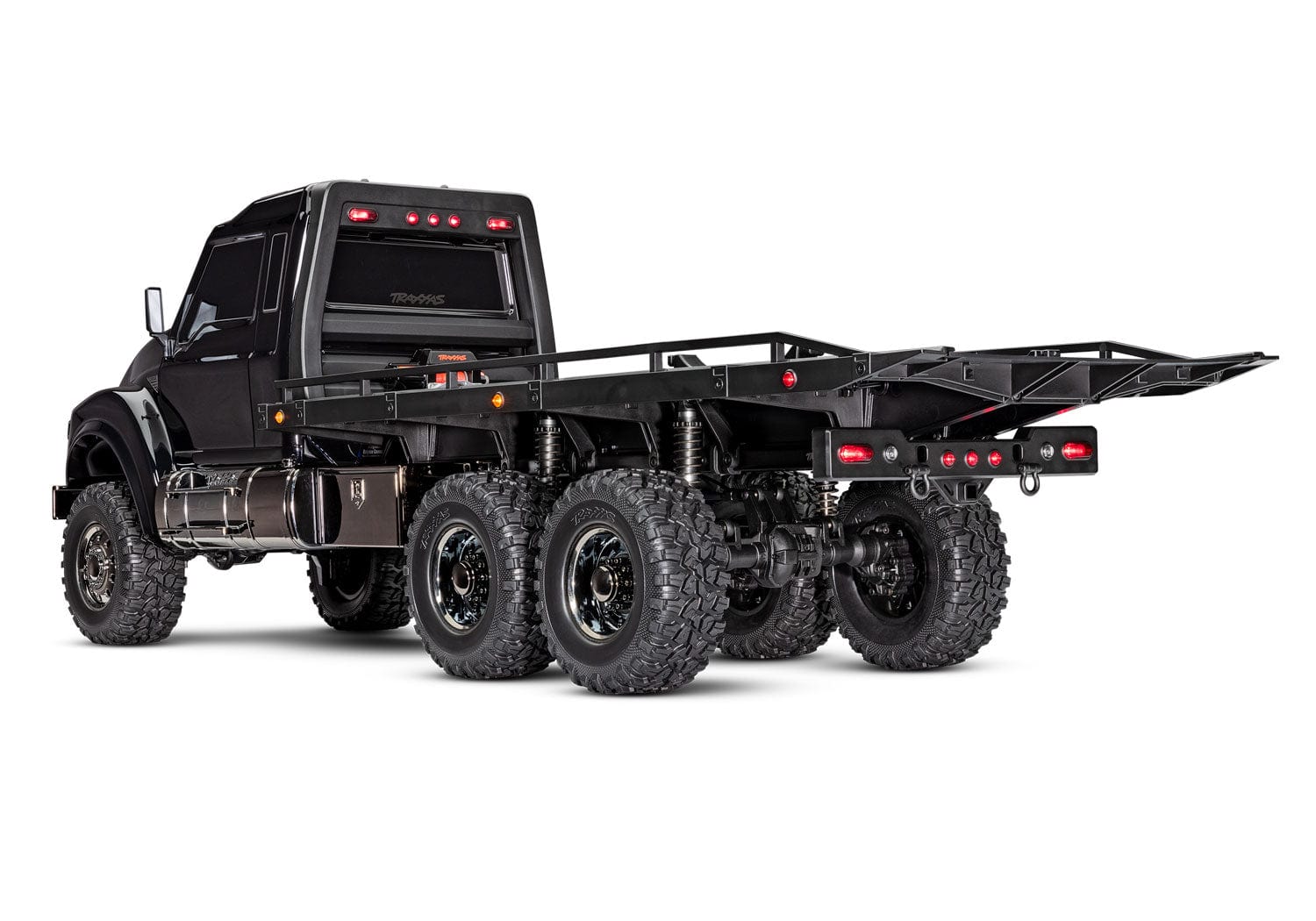 [Dış] Traxxas TRX-6 Hauler - stüdyo çekimi 3/4 arkadan, vinçli versiyon