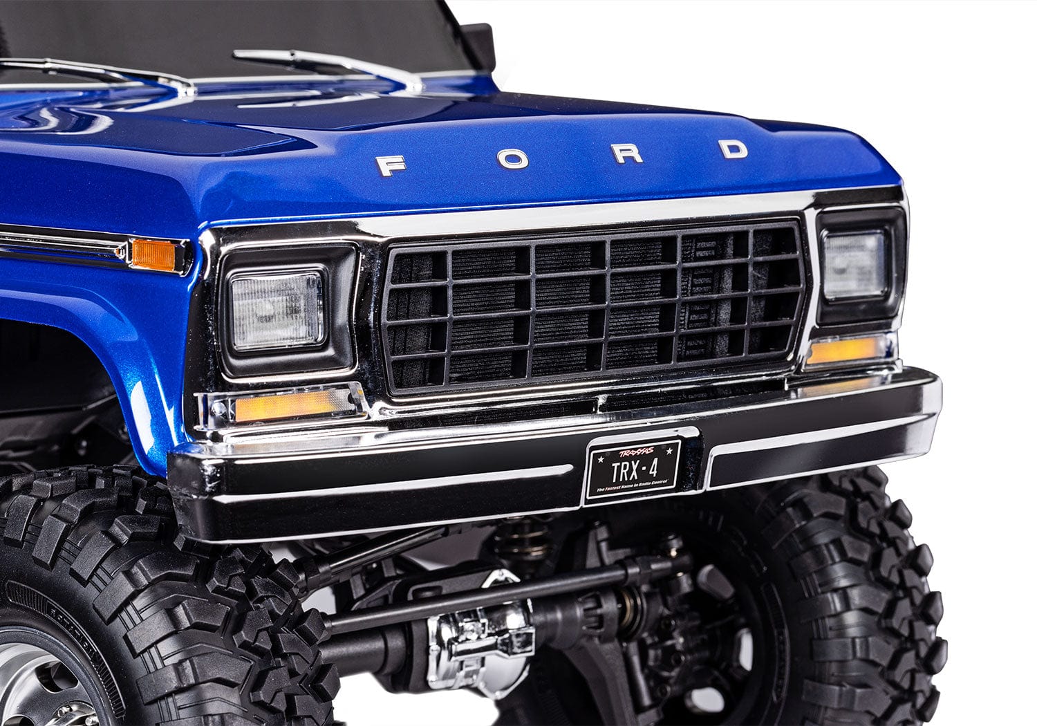 [Detay] Traxxas F-150 Ranger - ön ızgara ve Ford amblemi yakın