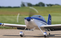 [Dış] E-Flite RV-7 1.1m - Pistte 3/4 ön görünüm pervane dönüyor