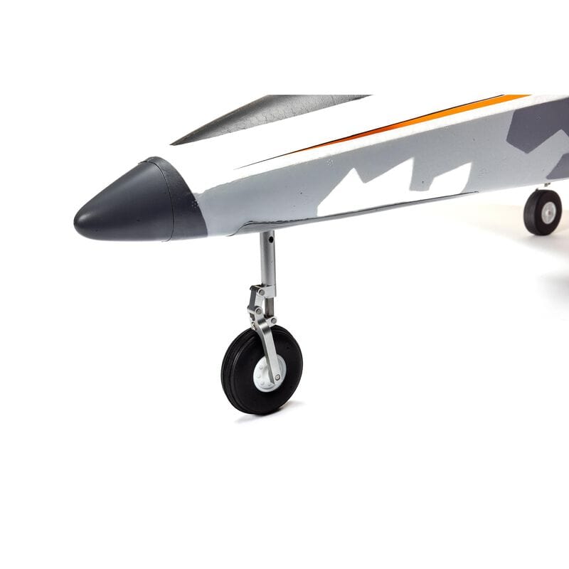 [Detay] E-flite Viper 70mm EDF Jet - Burun bölümü yakın çekim, ön iniş takımı