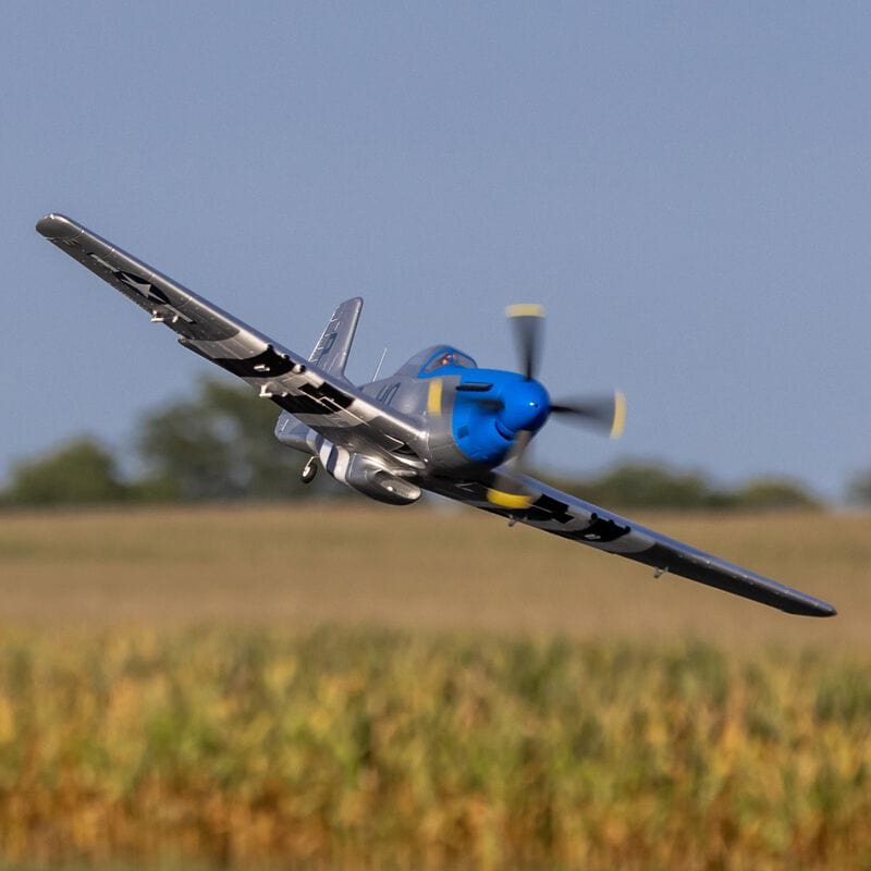 [Havada] E-flite P-51D Mustang 1.2m Cripes A'Mighty 3rd - Alçak geçiş, pervane dönüşü