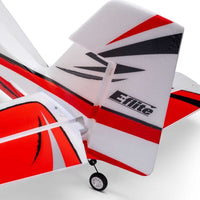 [Detay] E-flite Turbo Timber Evolution 1.5m - dikey kuyruk ve E-flite logosu yakın çekim