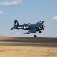 [Havada] E-flite F4U-4 Corsair 1.2m - Pist üzerinde alçak irtifa geçişi