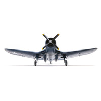 [Dış] E-flite F4U-4 Corsair 1.2m - Stüdyo çekimi, önden ters martı kanat görünümü