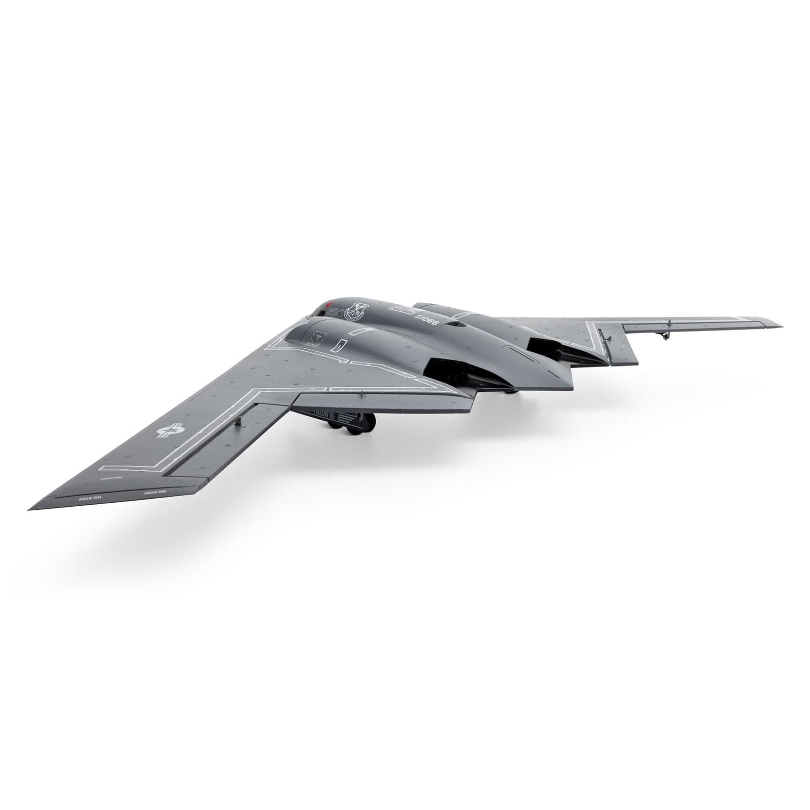 [Dış] E-flite Micro B-2 Spirit Twin 30mm EDF - Stüdyo çekimi, iniş takımı açık, açılı görünüm