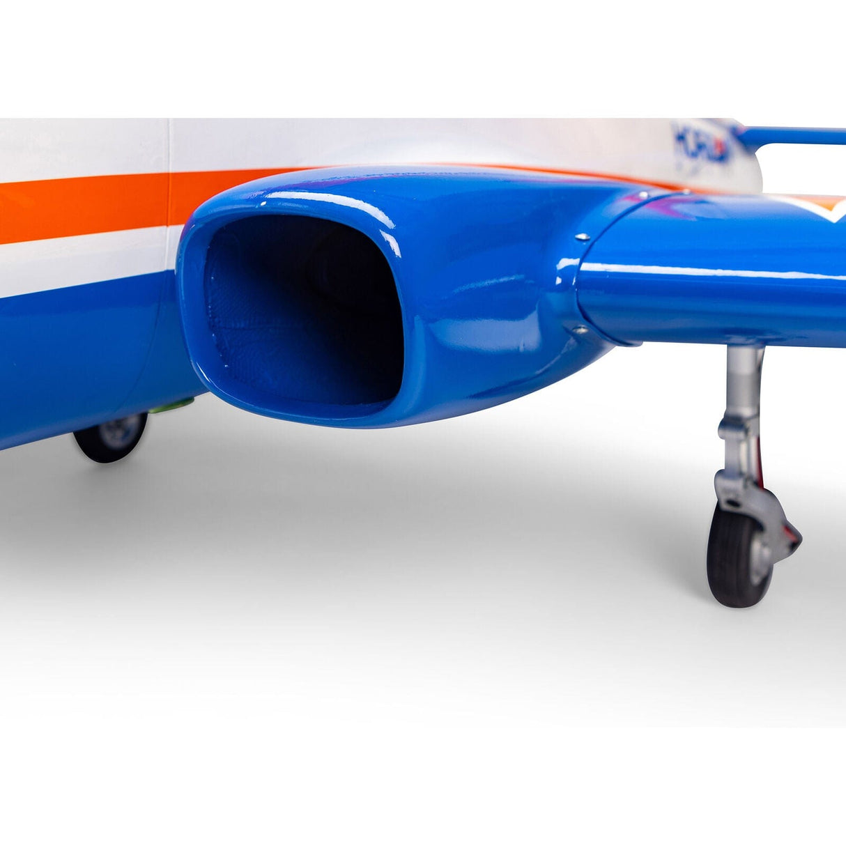 Hangar9 Aermacchi MB-339 60-85N Turbine Jet ARF, 84"