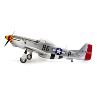 [Dış] Hangar 9 P-51D Mustang 60cc ARF 89" - stüdyo sol profil görünümü