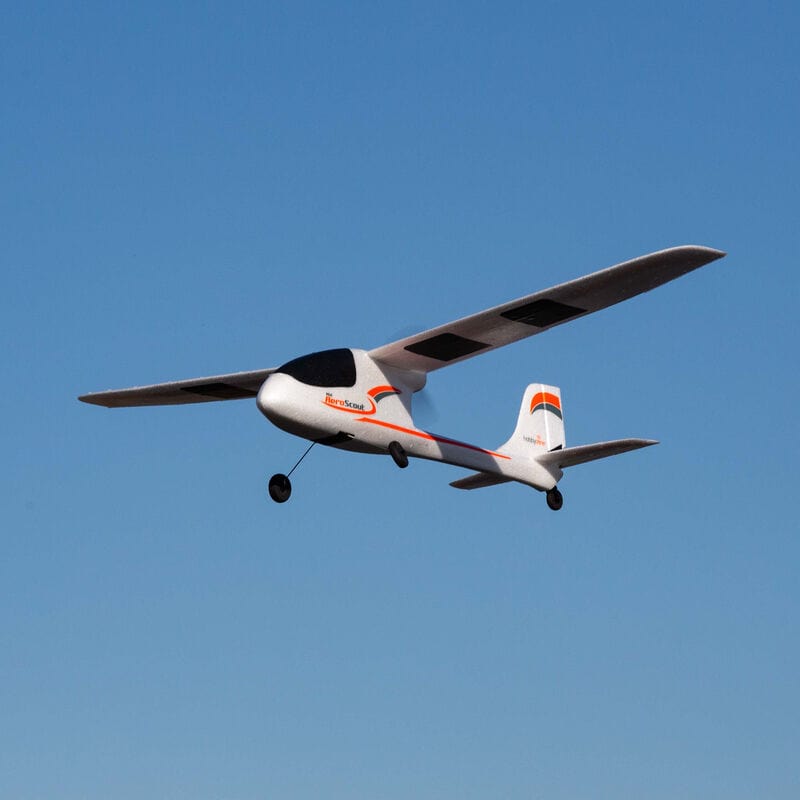 [Havada] HobbyZone Mini AeroScout RTF - Açık arazide uçuş, yandan görüntüleme