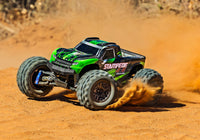 [Action] Traxxas Stampede 2S - yeşil monster truck arazide hızlı viraj ve toz