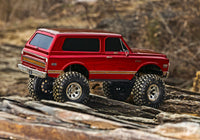 [Action] Traxxas K5 Blazer Combo - kırmızı gövde kütükler üzerinde