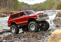 [Action] Traxxas K5 Blazer Combo - kırmızı gövde nehir ve şelale önünde