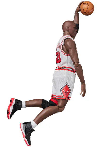 Medicom Toy Mafex- Michael Jordan (Chicago Bulls Home) Aksiyon Figür