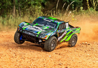 [Action] Traxxas Slash 4x4 Combo - toprak patikada süren yeşil short course