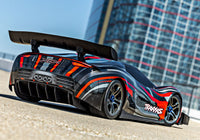 [Action] Traxxas XO-1 - pist arka görünüm, kanat ve egzoz detayı