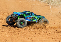 [Action] Traxxas Wide Maxx - Yeşil gövde toprakta drift