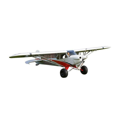[Dış] Hangar 9 CubCrafters XCub 60cc ARF 116" - stüdyo 3/4 ön görünüm, pilot figürü ile