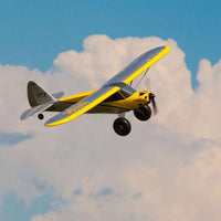 [Havada] HobbyZone Carbon Cub S 2 1.3m - Bulutlu gökyüzünde yan profil uçuş