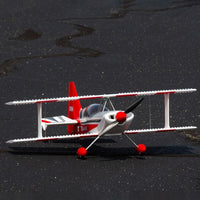 [Dış] E-Flite Ultimate 3D Smart BNF - Islak pist üzerinde 3/4 önden görünüm