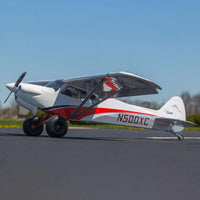 [Dış] Hangar 9 CubCrafters XCub 60cc ARF 116" - pistte 3/4 ön görünüm