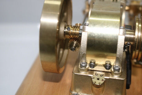 Microcosm Mini M25 Benzinli Motor